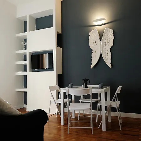 Vatican Angels Apartment *